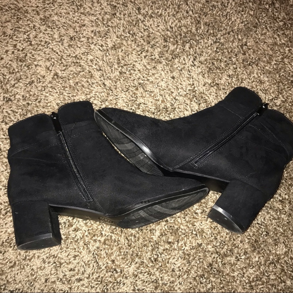 Black Boots
